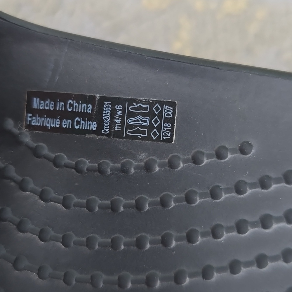 Crocs band Round Toe Platform Slides - Picture 9 of 11